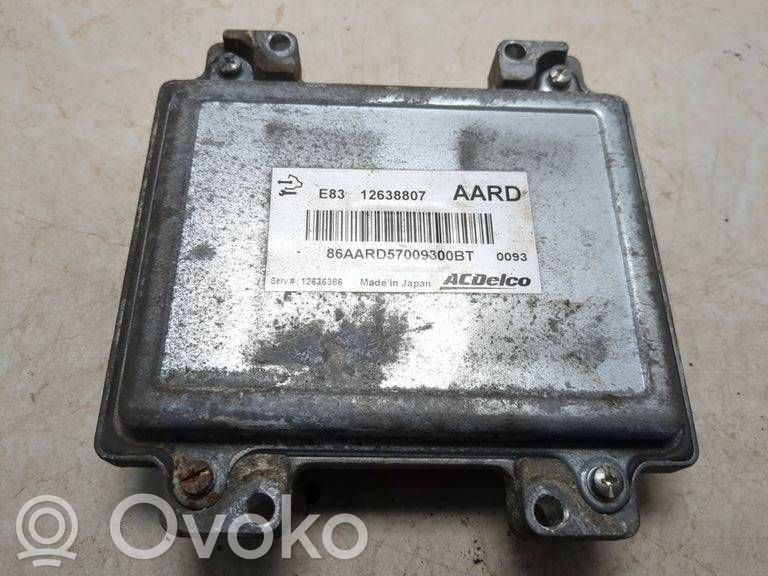 Opel Astra J Engine control unit/module 