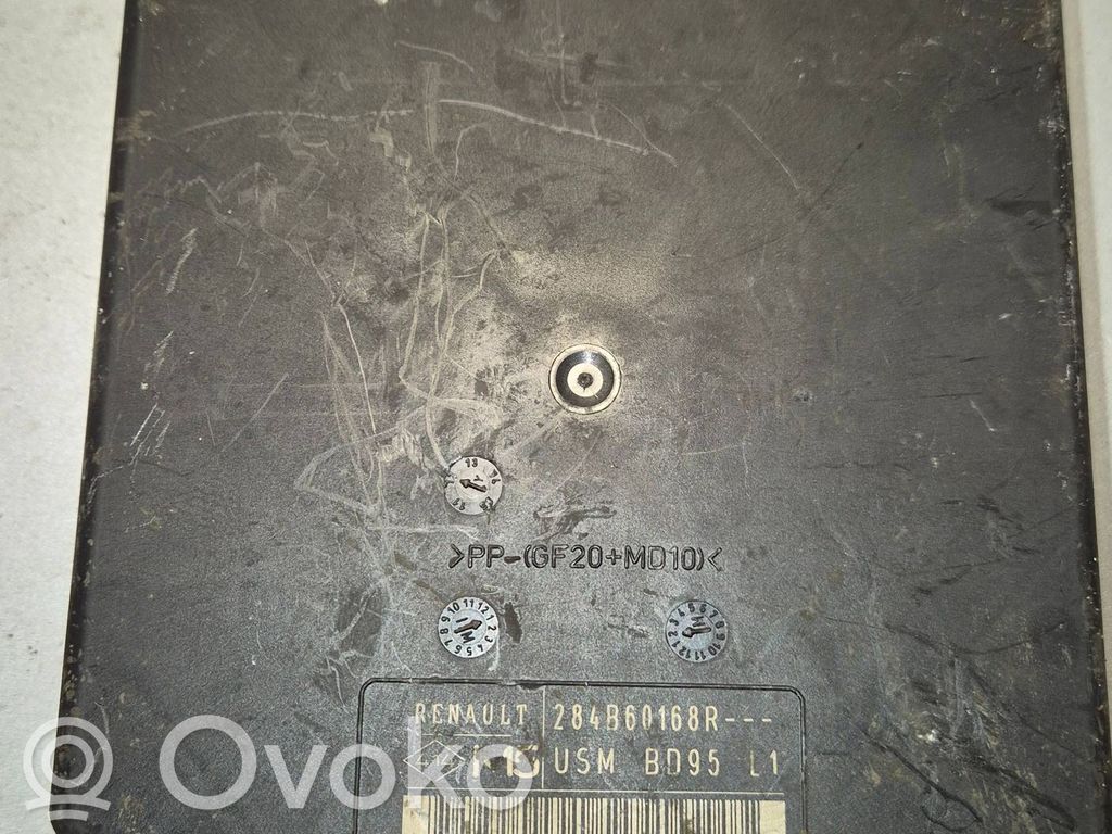 Renault Megane II Fuse module 