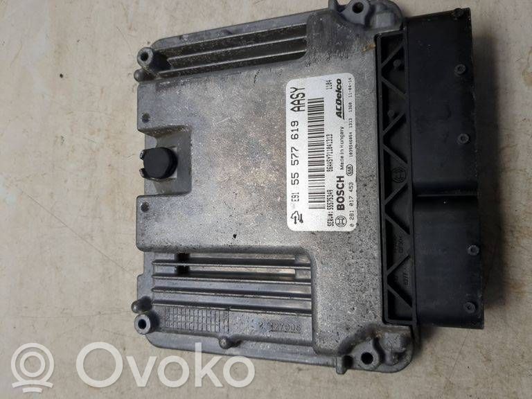 Opel Insignia A Engine control unit/module 