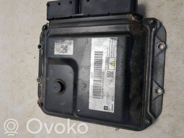 Opel Astra H Engine control unit/module 