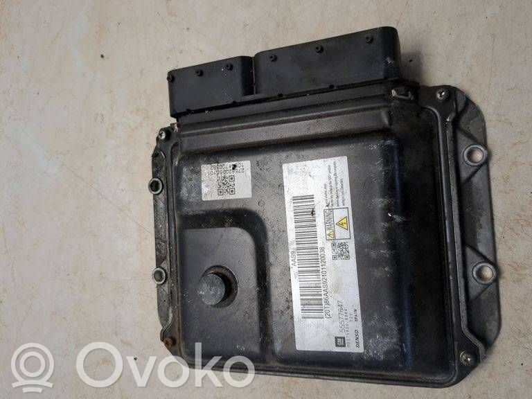 Opel Astra H Engine control unit/module 
