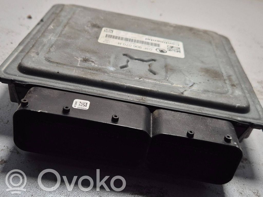 Skoda Fabia Mk2 (5J) Engine control unit/module 