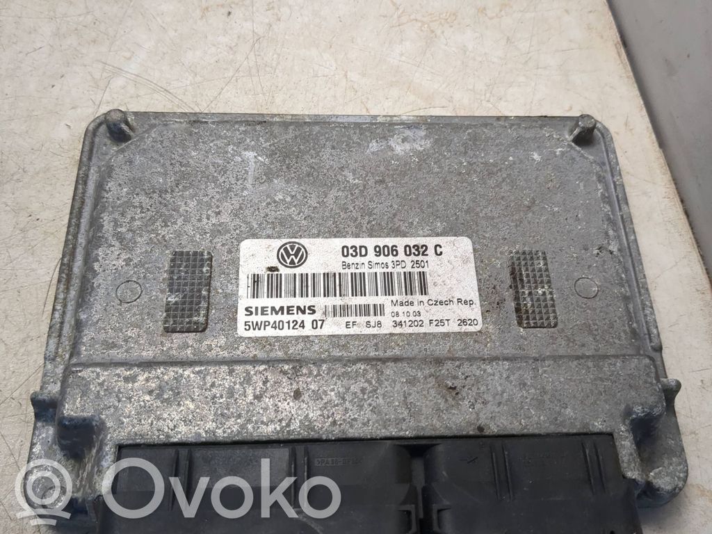 Volkswagen Polo V 6R Engine control unit/module 