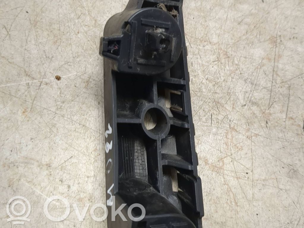 Nissan Note (E12) Front bumper mounting bracket 