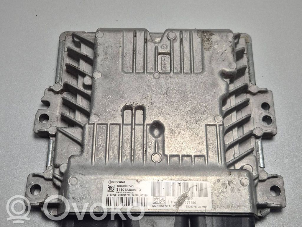 Citroen C4 II Engine control unit/module 