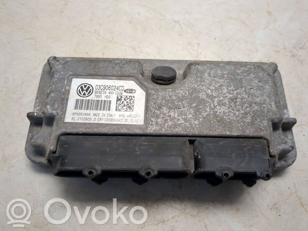 Volkswagen Polo IV 9N3 Engine control unit/module 