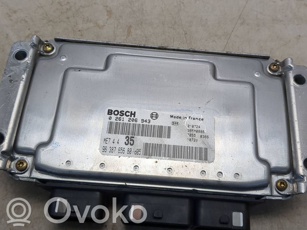 Peugeot 308 Engine control unit/module 