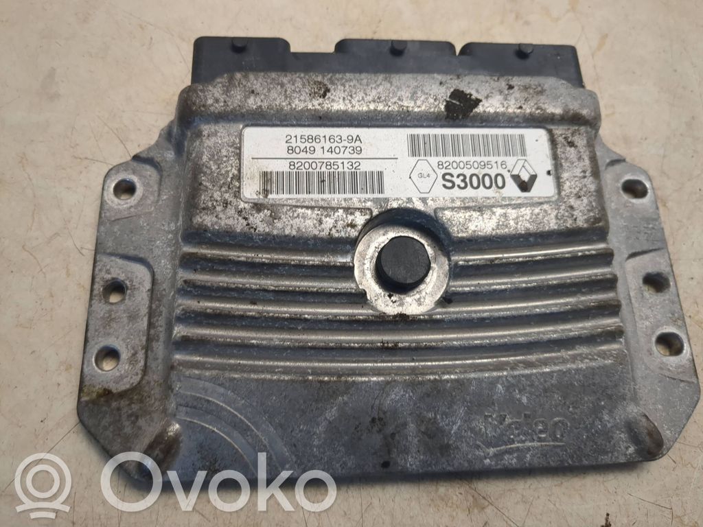 Renault Megane II Engine control unit/module 