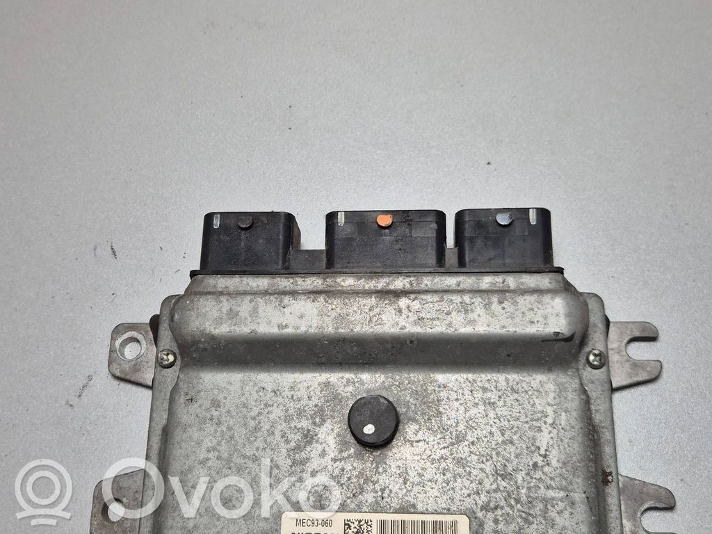 Nissan Note (E11) Engine control unit/module 
