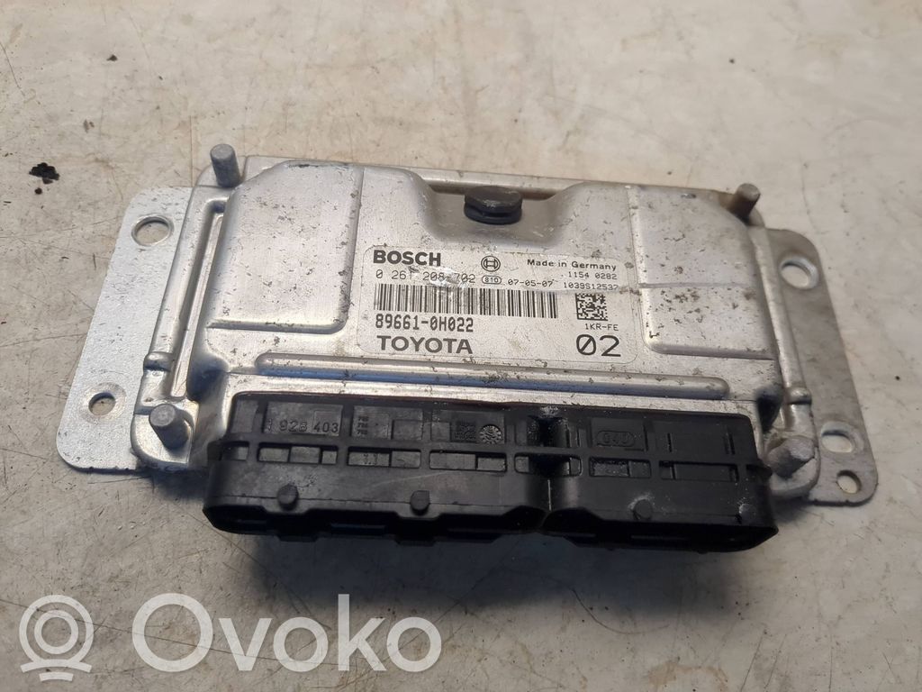 Toyota Aygo AB10 Engine control unit/module 