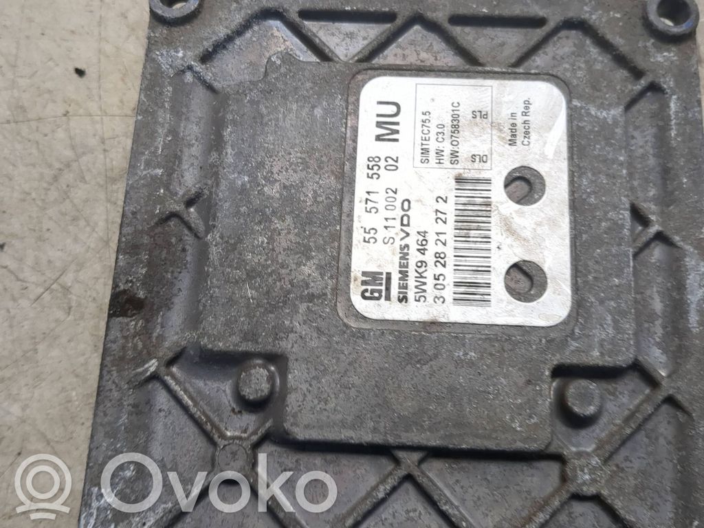 Opel Zafira B Sterownik / Moduł ECU 