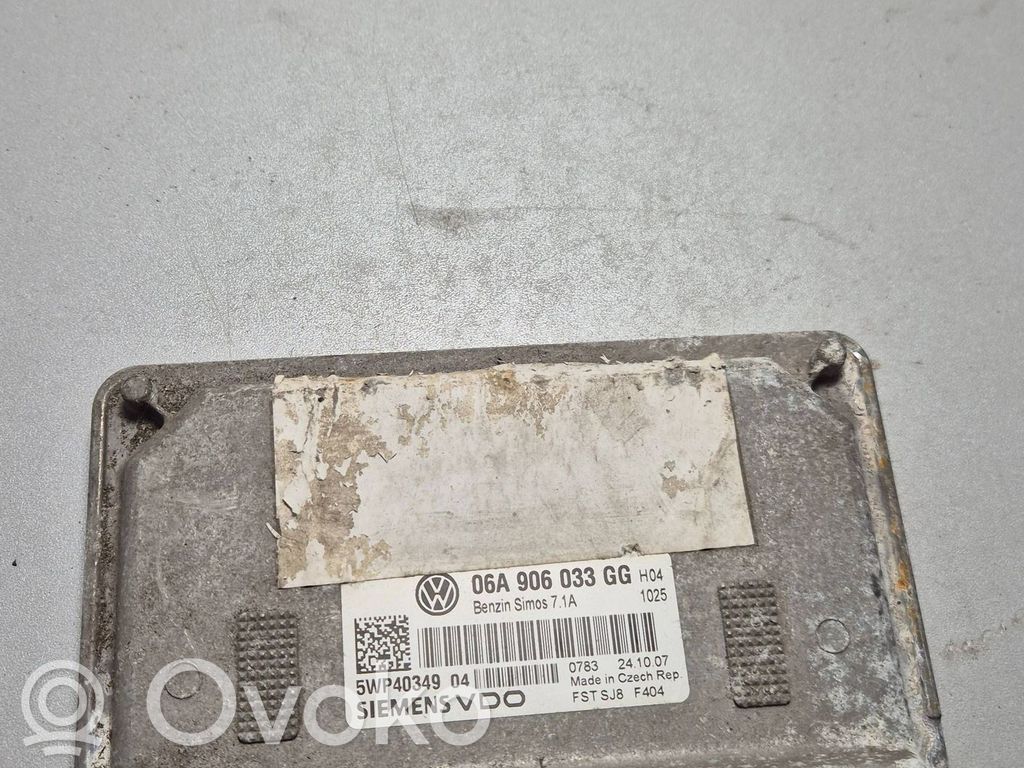 Volkswagen Golf V Engine control unit/module 