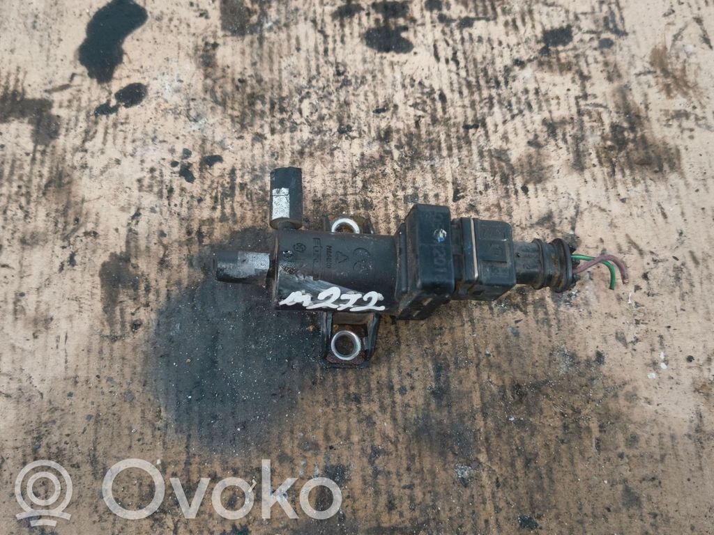 Nissan NV400 Solenoīda vārsts 
