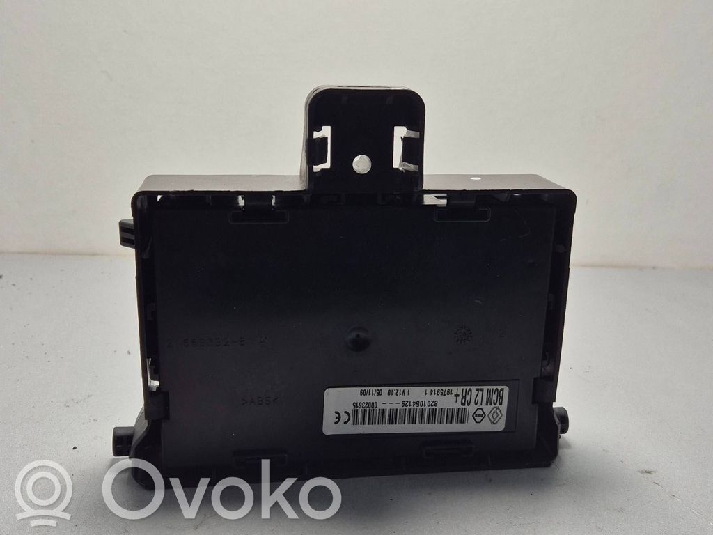 Citroen C4 Cactus Comfort/convenience module 