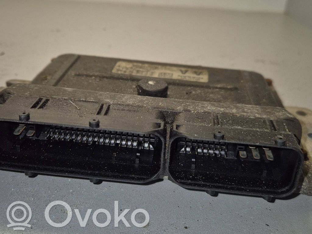 Engine control unit/module   MEC37300