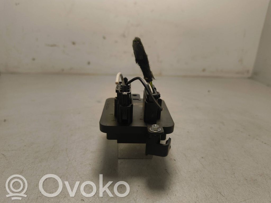 Rezystor / Opornik dmuchawy nawiewu   A43002600,3463,01082