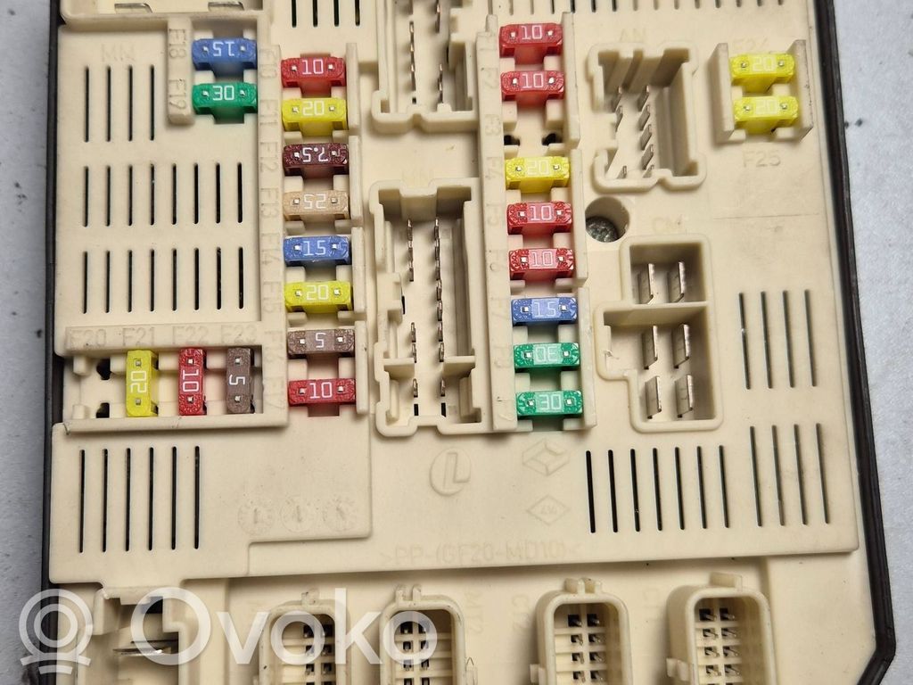 Renault Scenic III -  Grand scenic III Drošinātāju bloks 