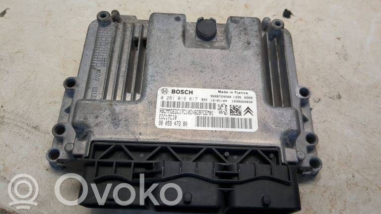 Nissan Navara D40 Engine control unit/module 