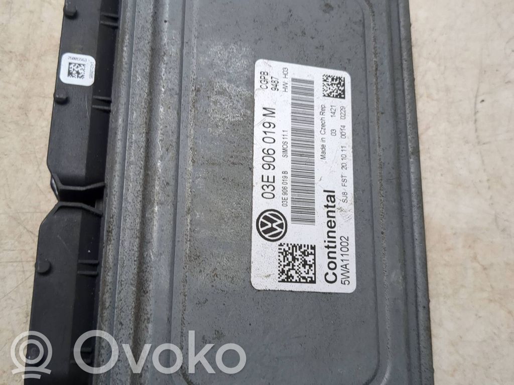 Volkswagen Polo V 6R Engine control unit/module 