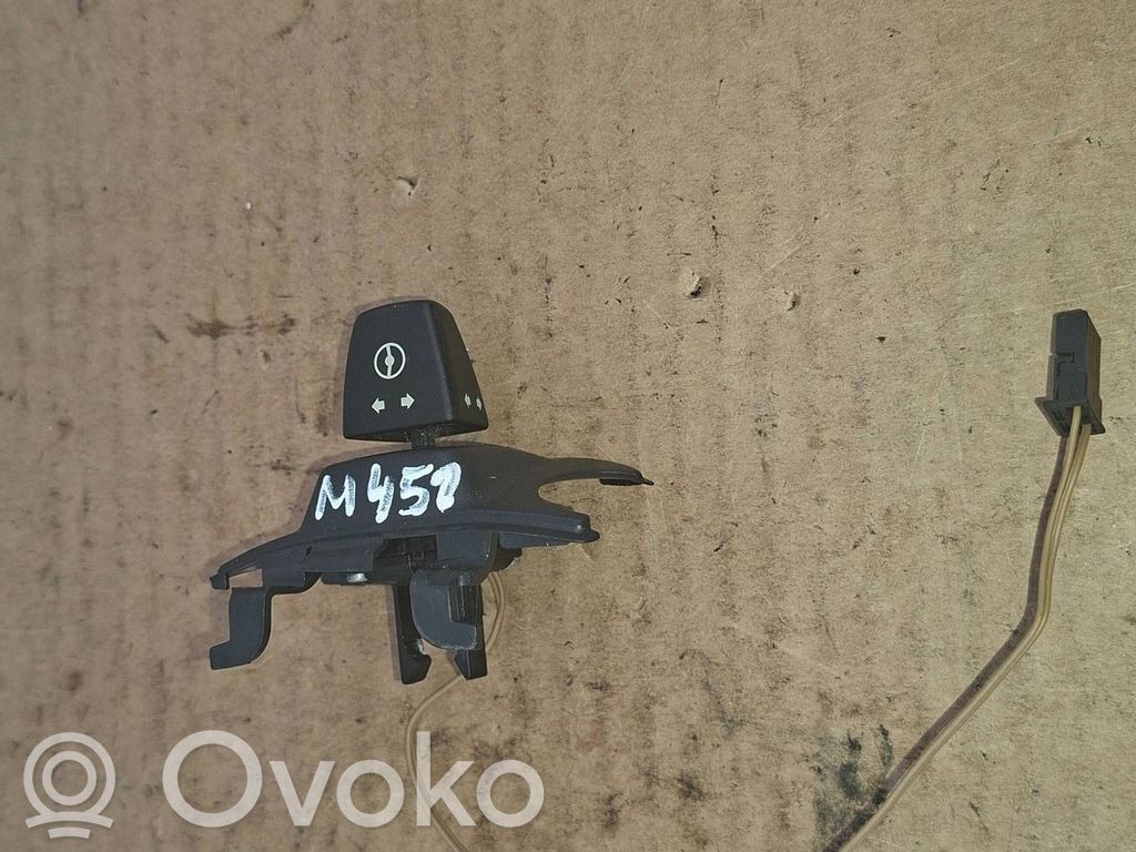 BMW X5 E70 Steering wheel adjustment switch 