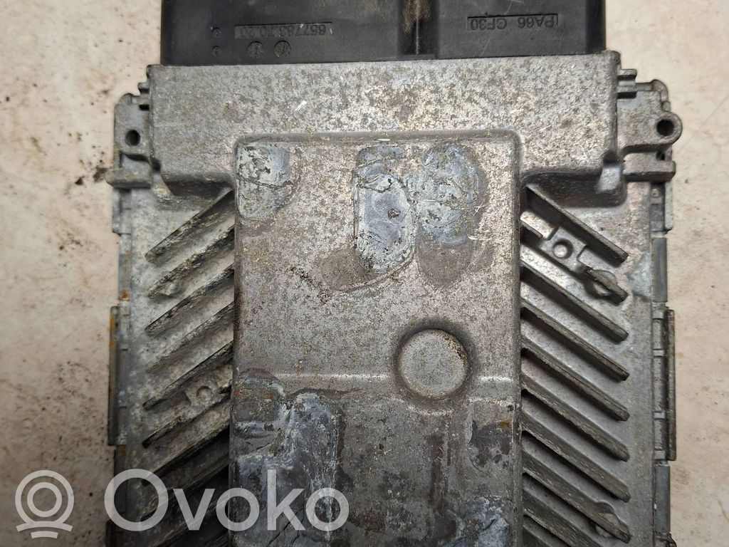 Volkswagen Golf V Engine control unit/module 