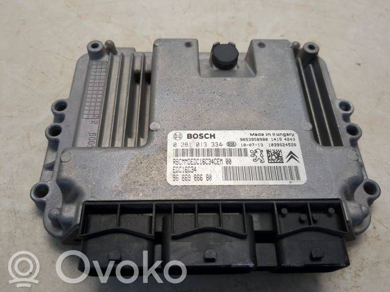 Peugeot 5008 Engine control unit/module 