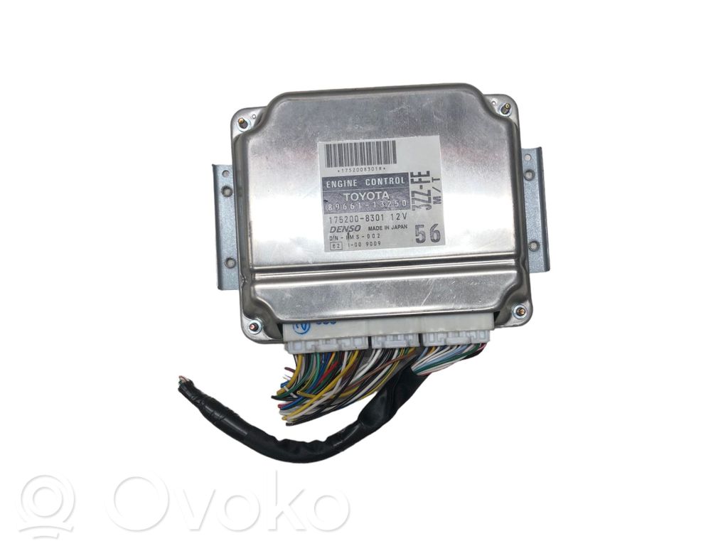 Toyota Corolla E120 E130 Engine control unit/module 