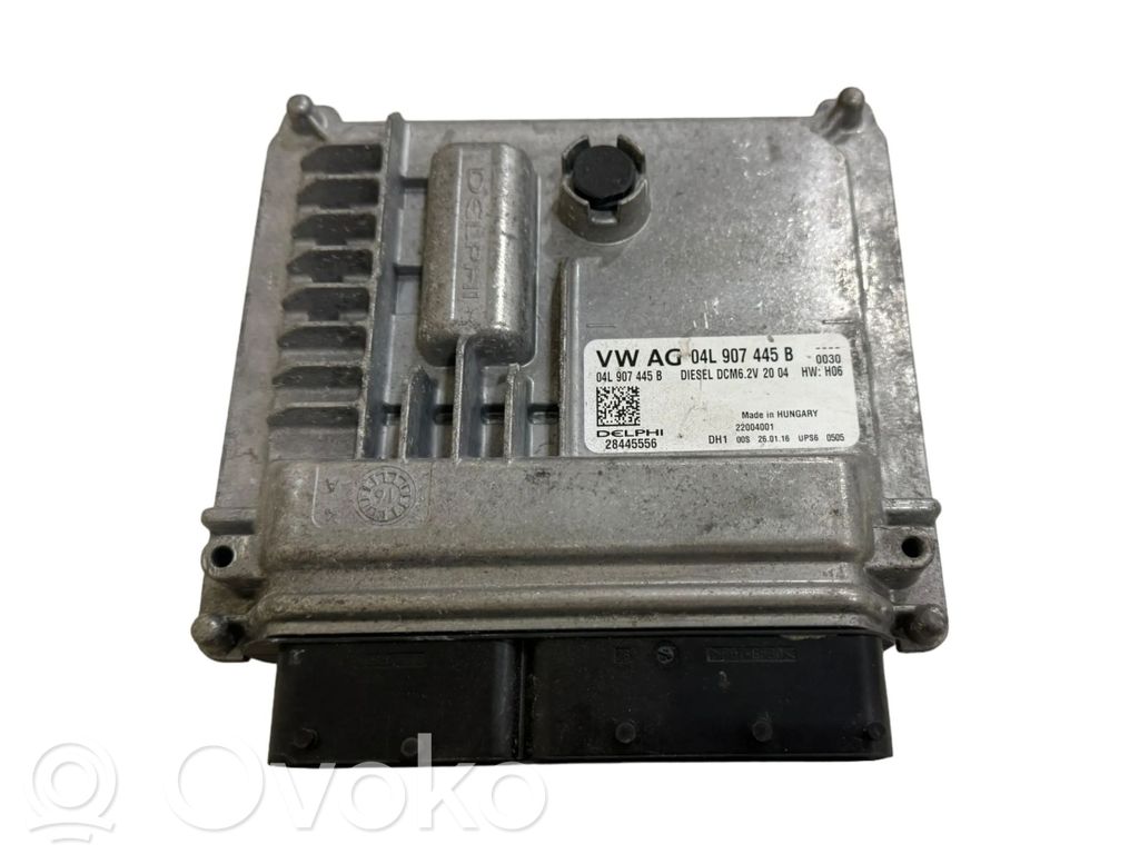 Volkswagen Golf VII Engine control unit/module 