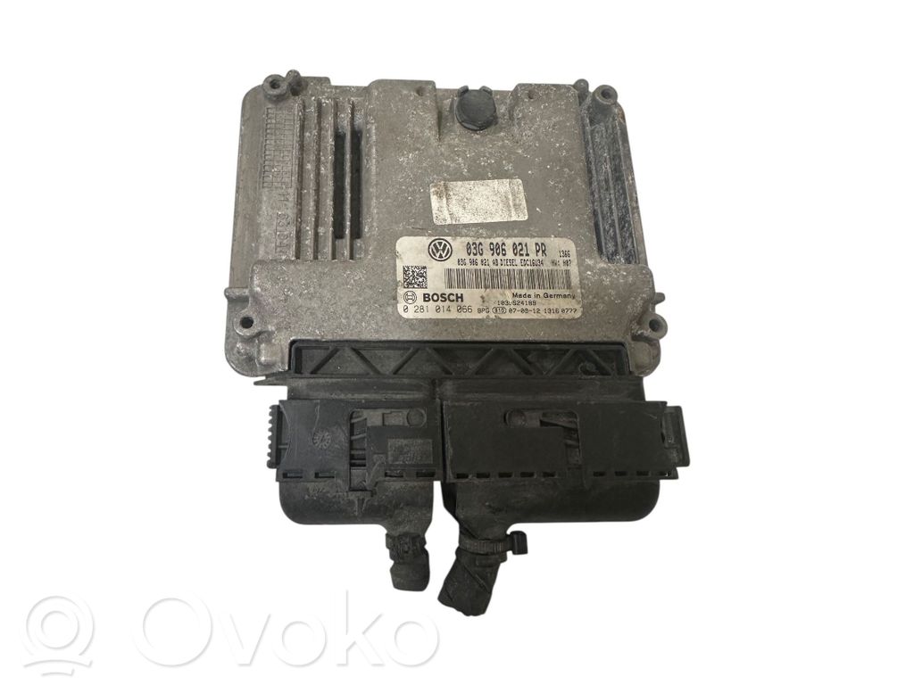 Volkswagen Golf V Engine control unit/module 