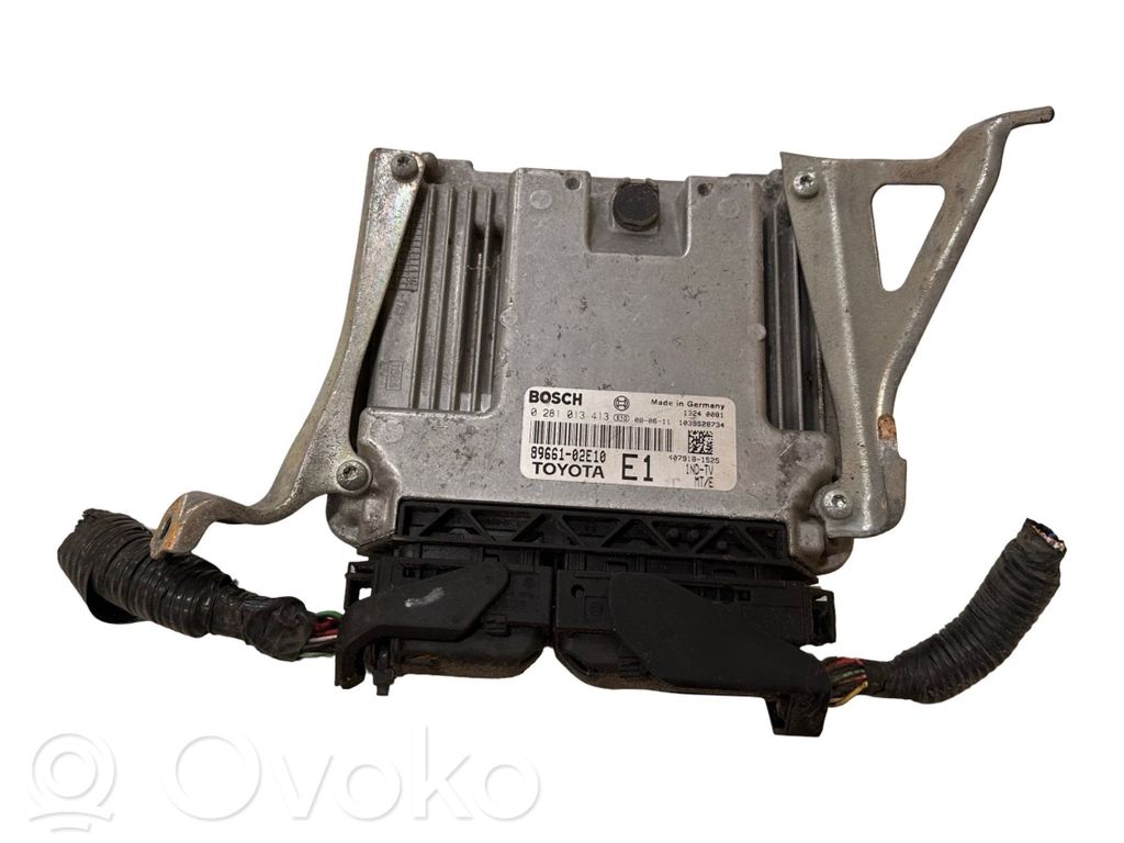 Toyota Auris 150 Engine control unit/module 