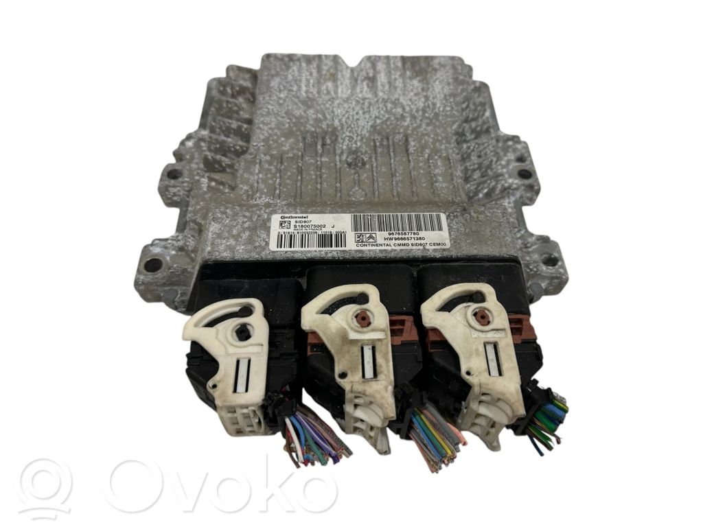 Peugeot 3008 I Engine control unit/module 