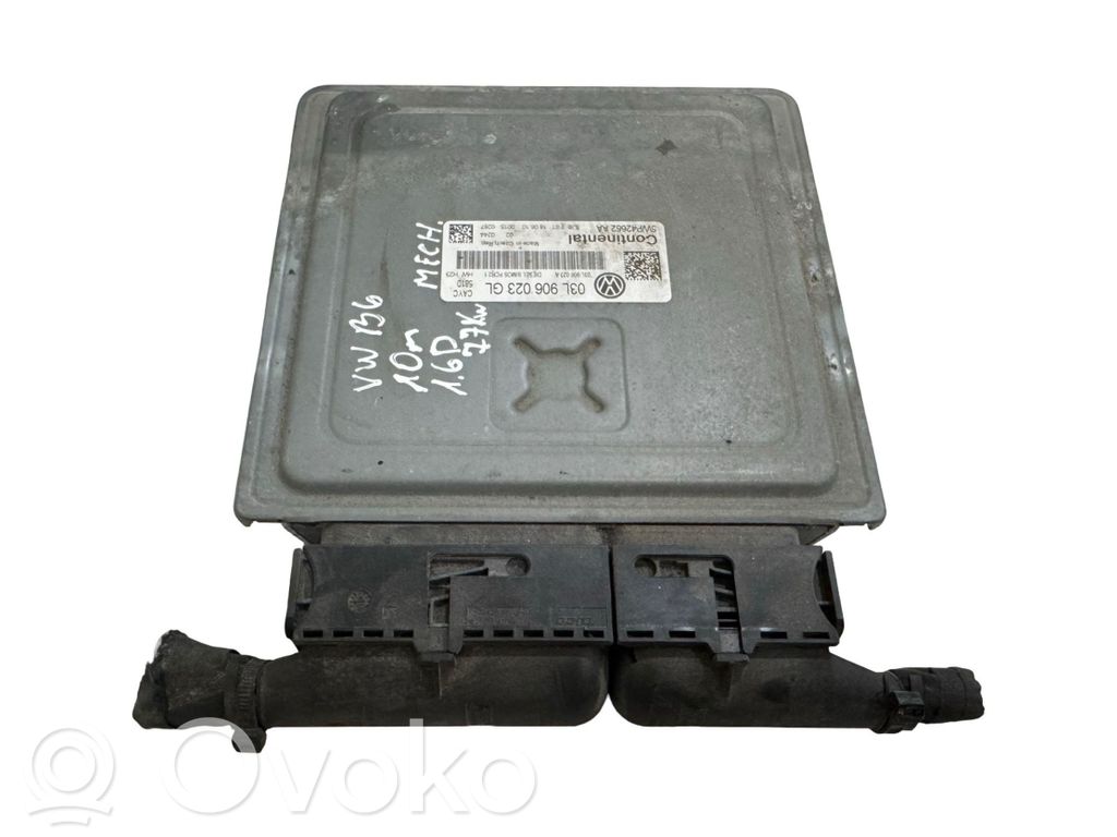 Volkswagen PASSAT B6 Engine control unit/module 