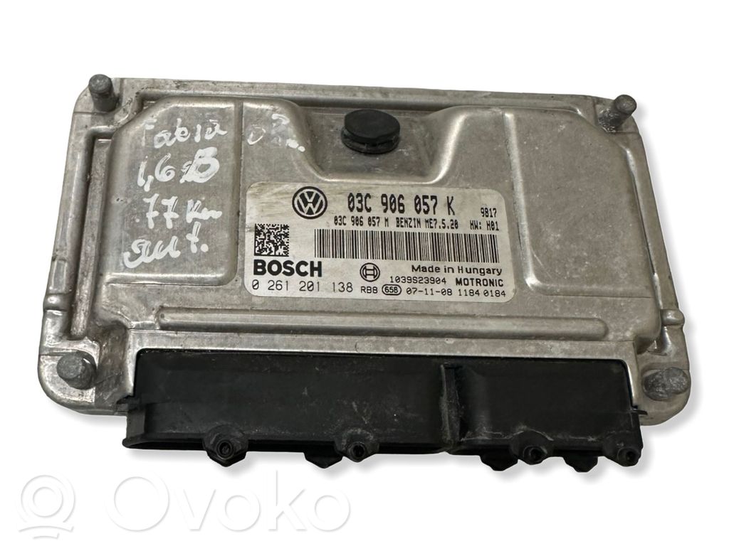 Skoda Fabia Mk2 (5J) Engine control unit/module 