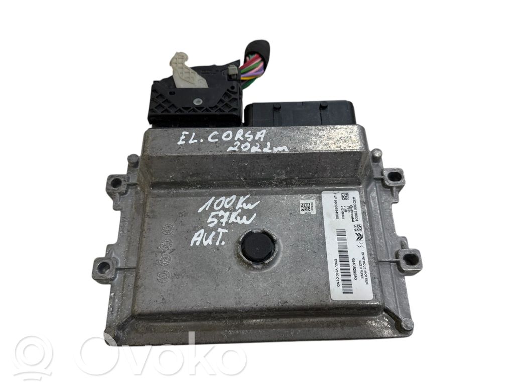 Opel Corsa F Engine control unit/module 