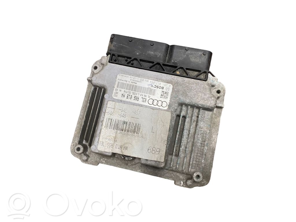 Audi A5 8T 8F Engine control unit/module 