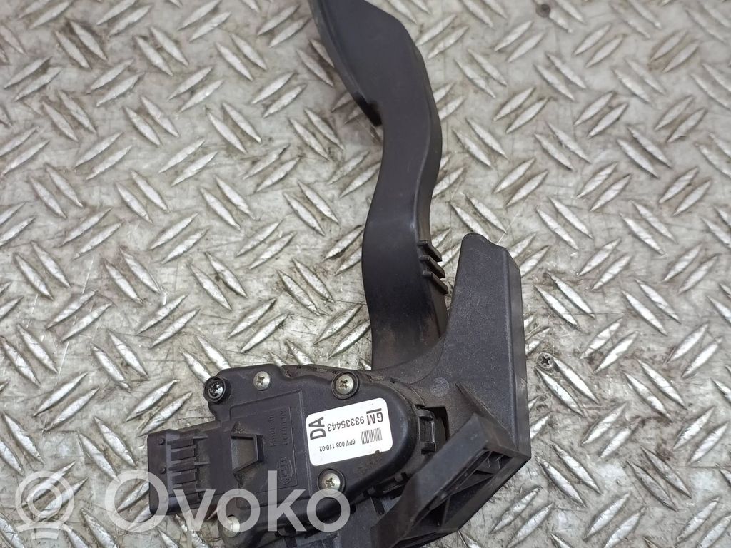 Opel Meriva A Accelerator throttle pedal 