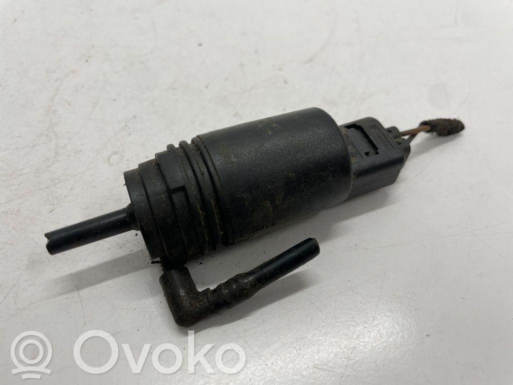 BMW 5 F10 F11 Windscreen/windshield washer pump 