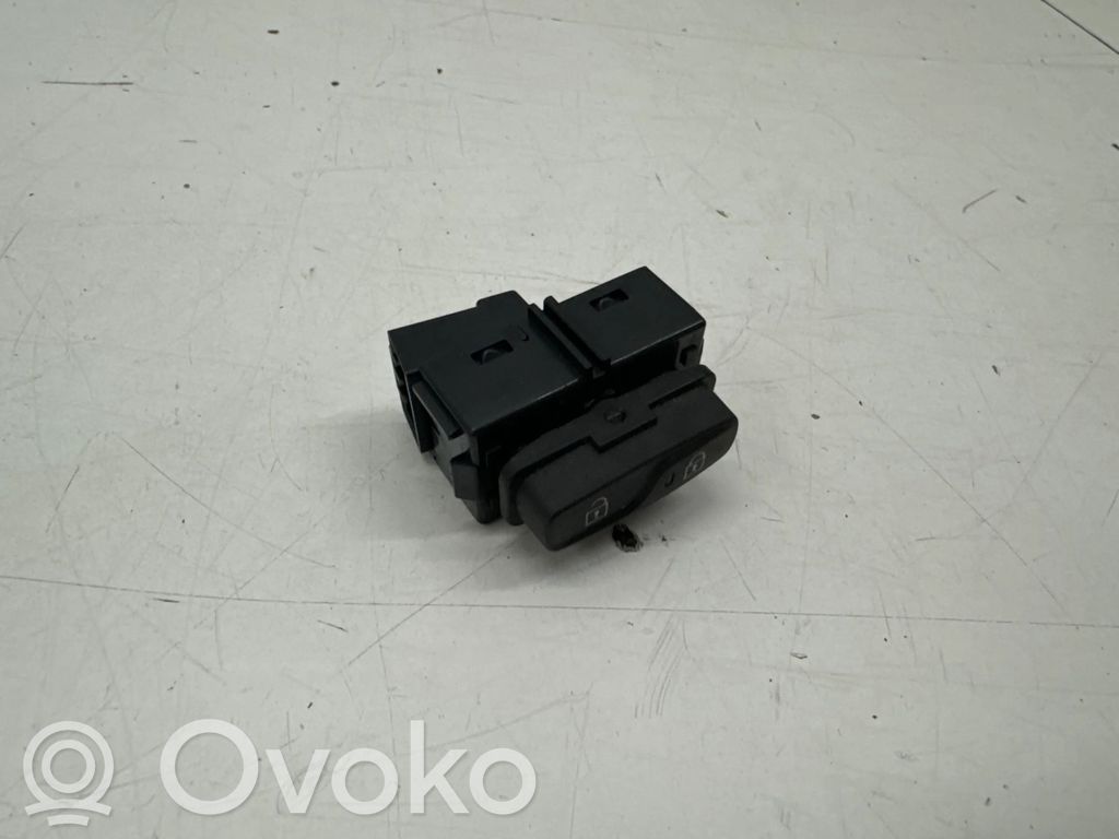 Volvo V60 Central locking switch button 