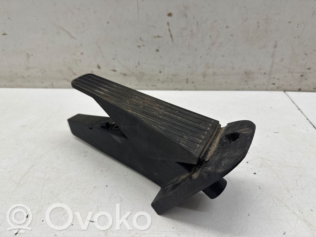 Volvo XC60 Accelerator throttle pedal 