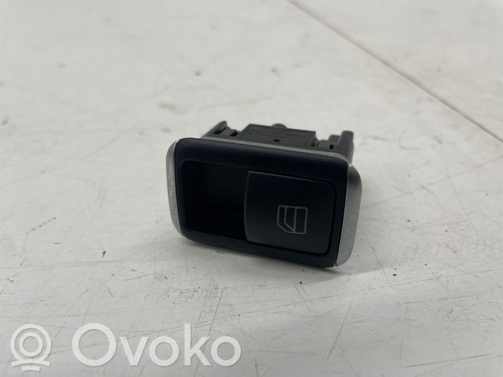 Mercedes-Benz C W204 Electric window control switch 