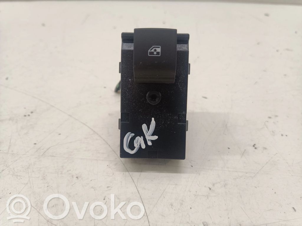 Opel Astra K Electric window control switch 