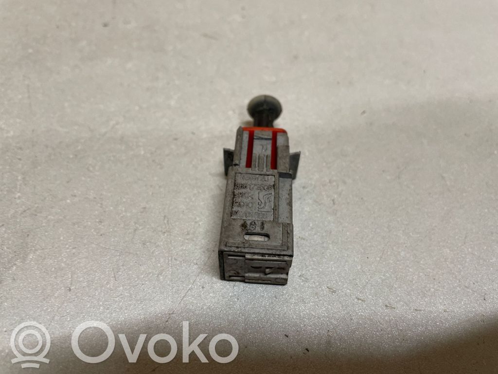 Opel Astra H Stabdžių pedalo daviklis 