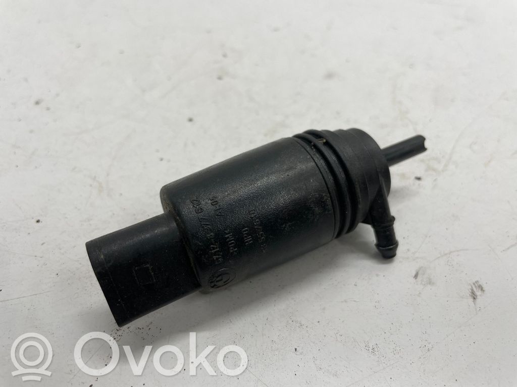 BMW 3 F30 F35 F31 Windscreen/windshield washer pump 