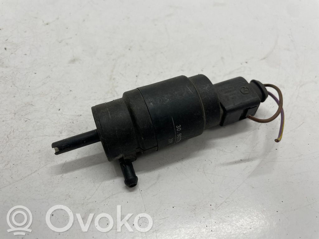 Windscreen/windshield washer pump