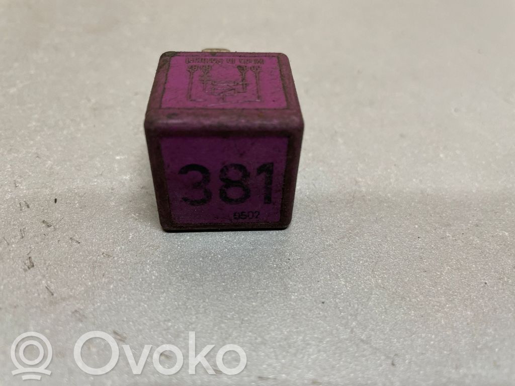 Audi A6 S6 C6 4F Altri relè