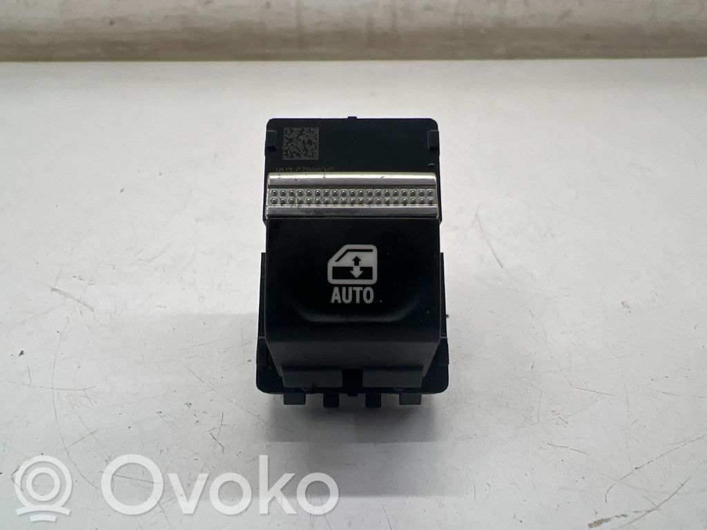 Renault Austral Electric window control switch 