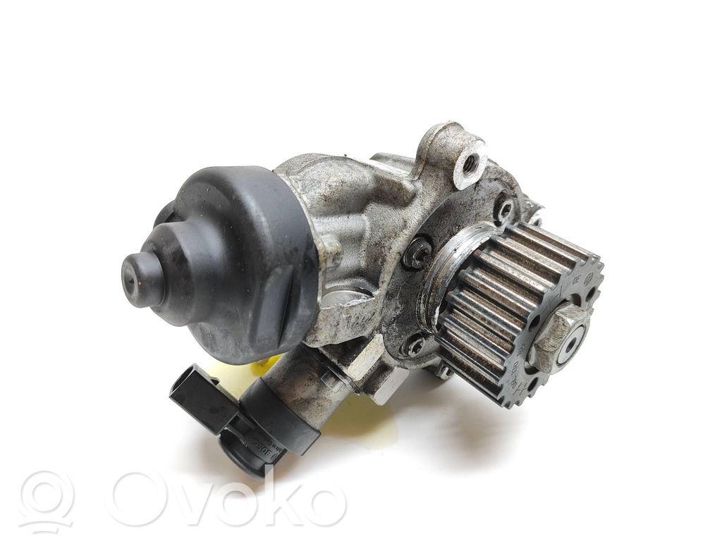 Volkswagen Tiguan Fuel injection high pressure pump 