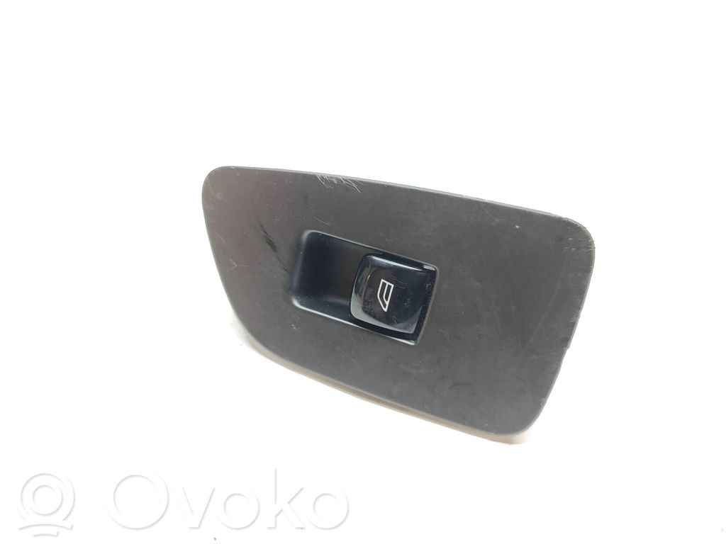 Volvo S90, V90 Electric window control switch 