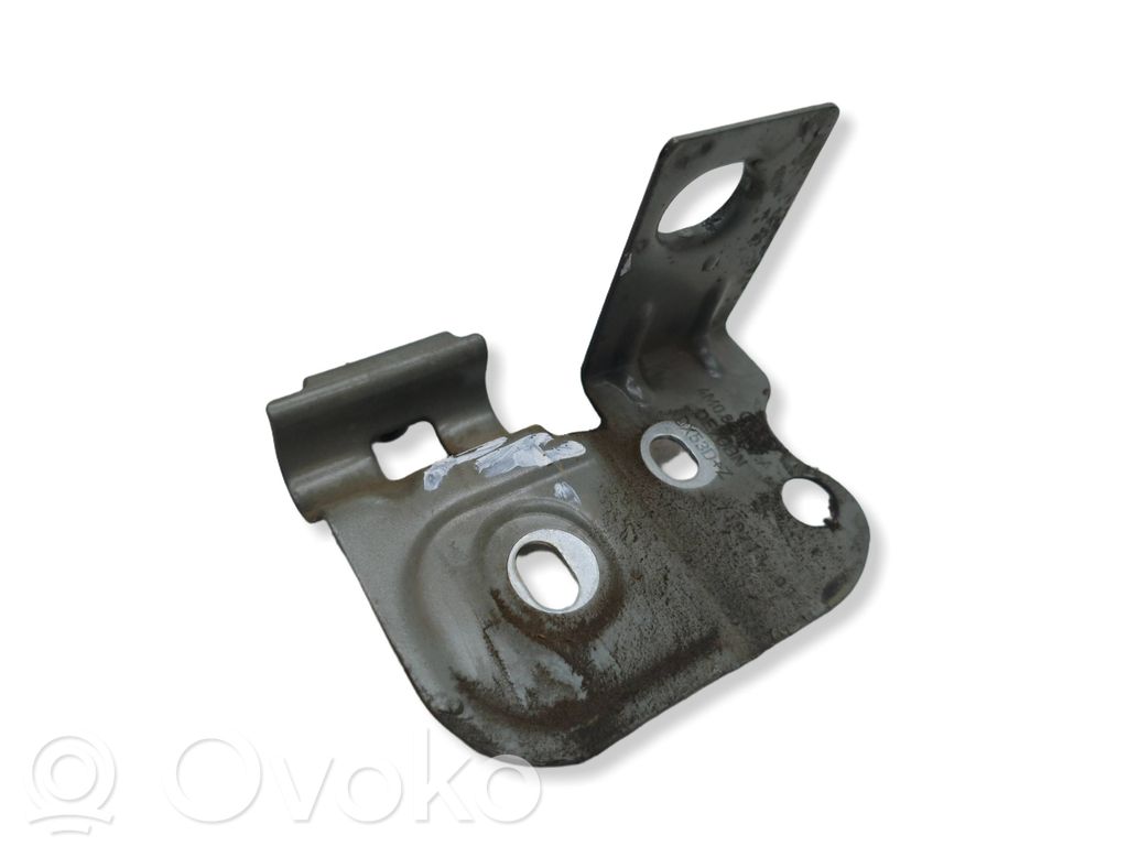 Audi Q7 4M Supporto di montaggio del parafango 