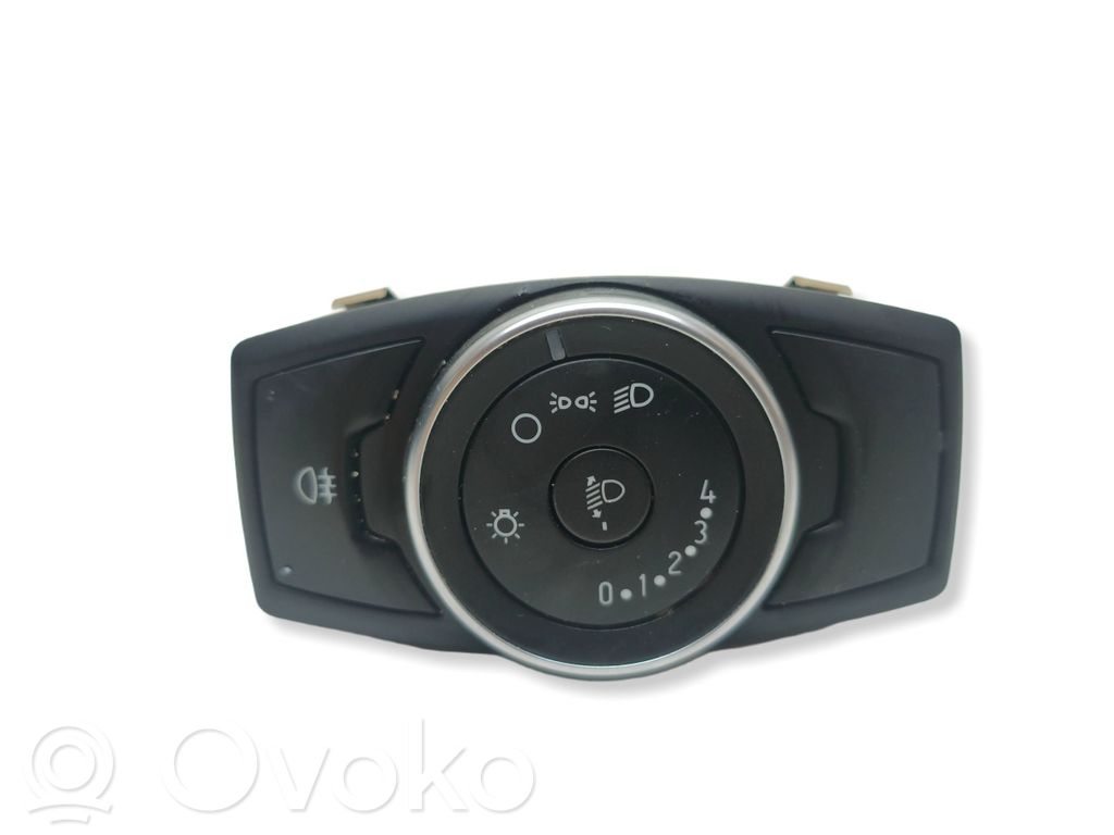 Ford Focus Light switch 